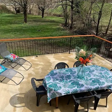 Chez Camille Aux Sieges בית נופש