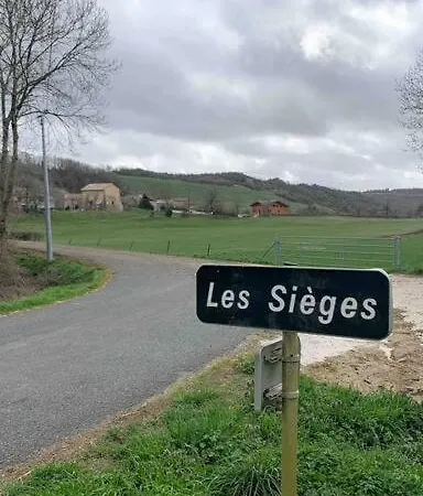 Chez Camille Aux Sieges Ferienhaus