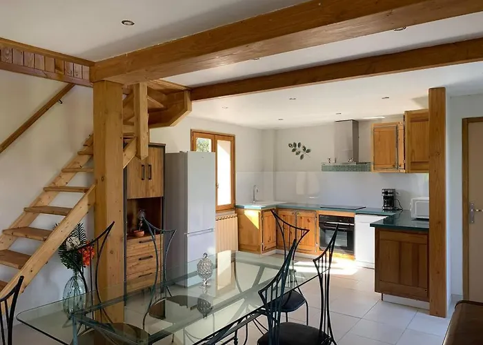 בית נופש Chez Camille Aux Sieges Les Rives